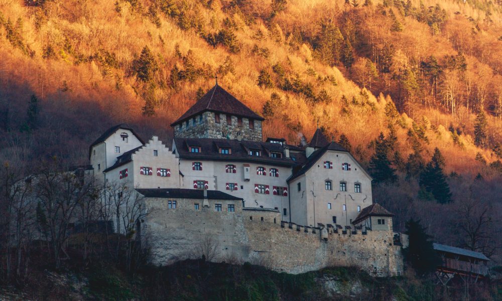 Zamek w Liechtensteinie,