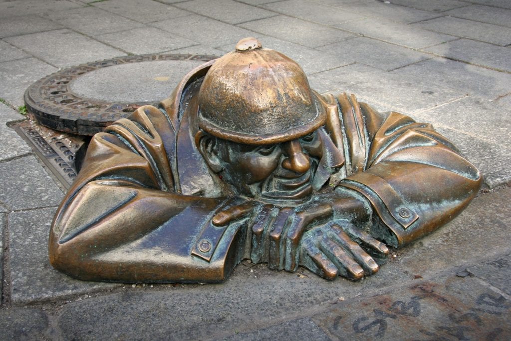 Čumil to jeden z symboli miasta, Bratysłwa Słowacja
