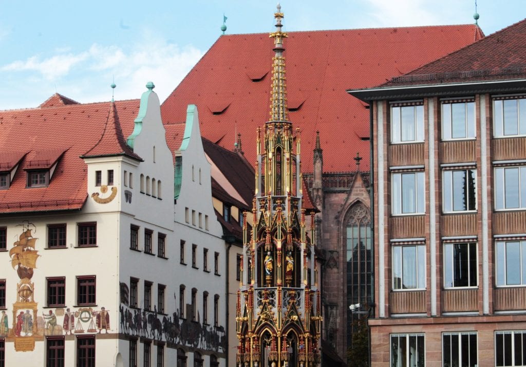 Schöner Brunnen (Piękna studnia), Norymberga
