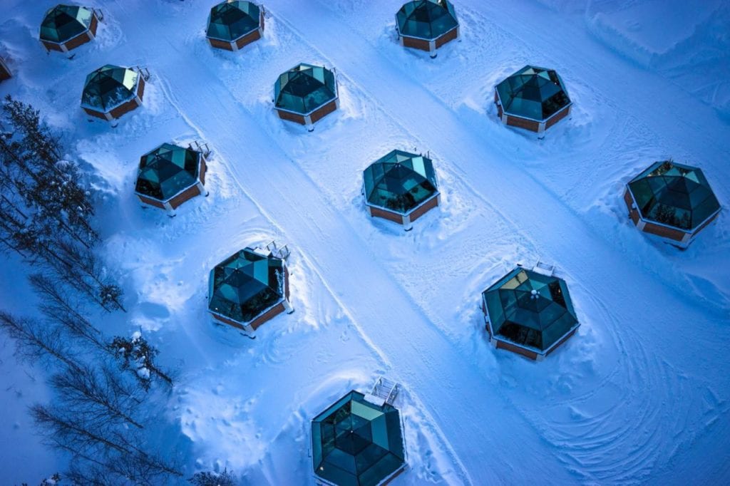 Arctic SnowHotel & Glass Igloos, fot. booking.com
