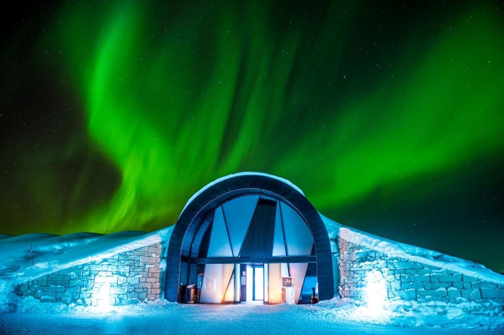 ICEHOTEL w Szwecji, fot. booking.com