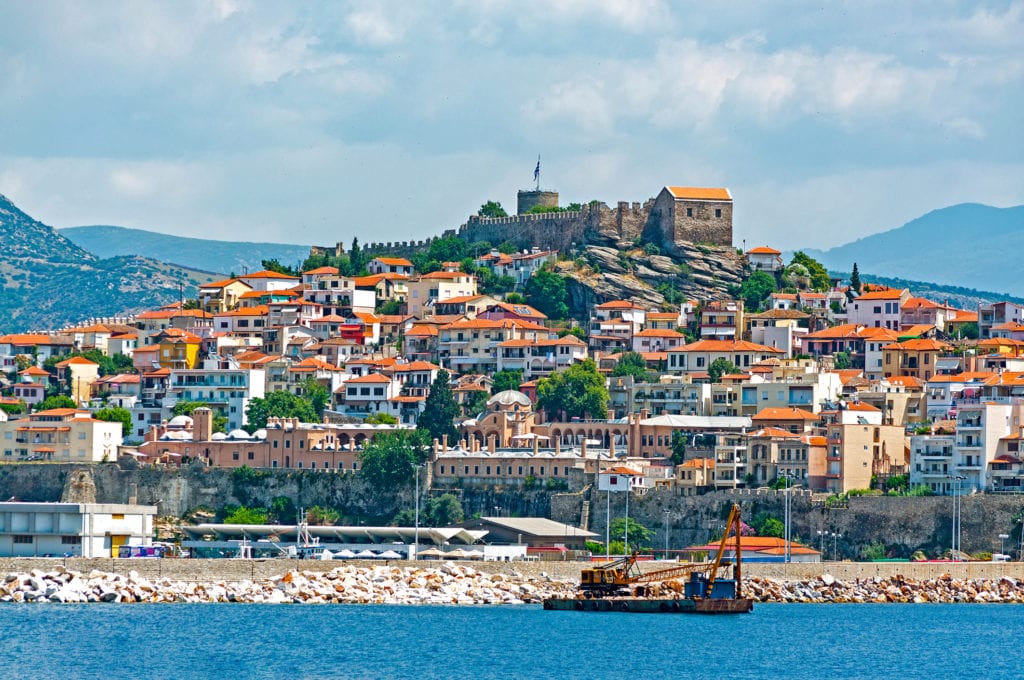 Panorama Kawali z zamkiem