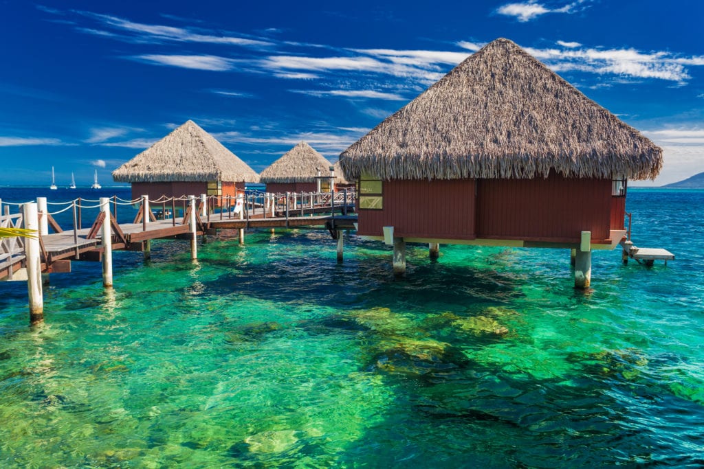 Chatki na wodzie na Tahiti, Polinezja Francuska