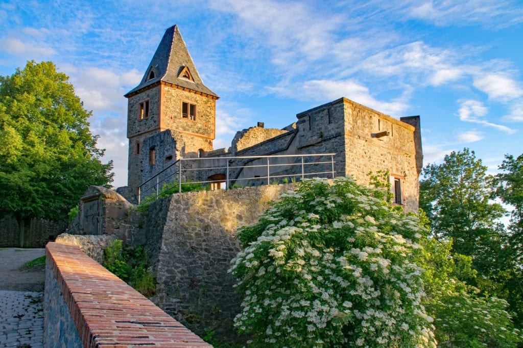 Zamek Frankensteina, Niemcy
