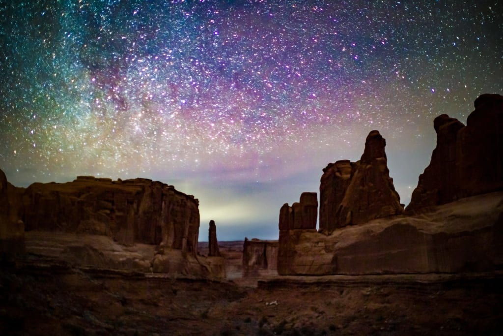 Park Narodowy Arches nocą, USA