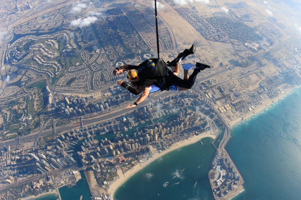 Sky dive w Dubaju, fot. shorex.koss Shutterstock