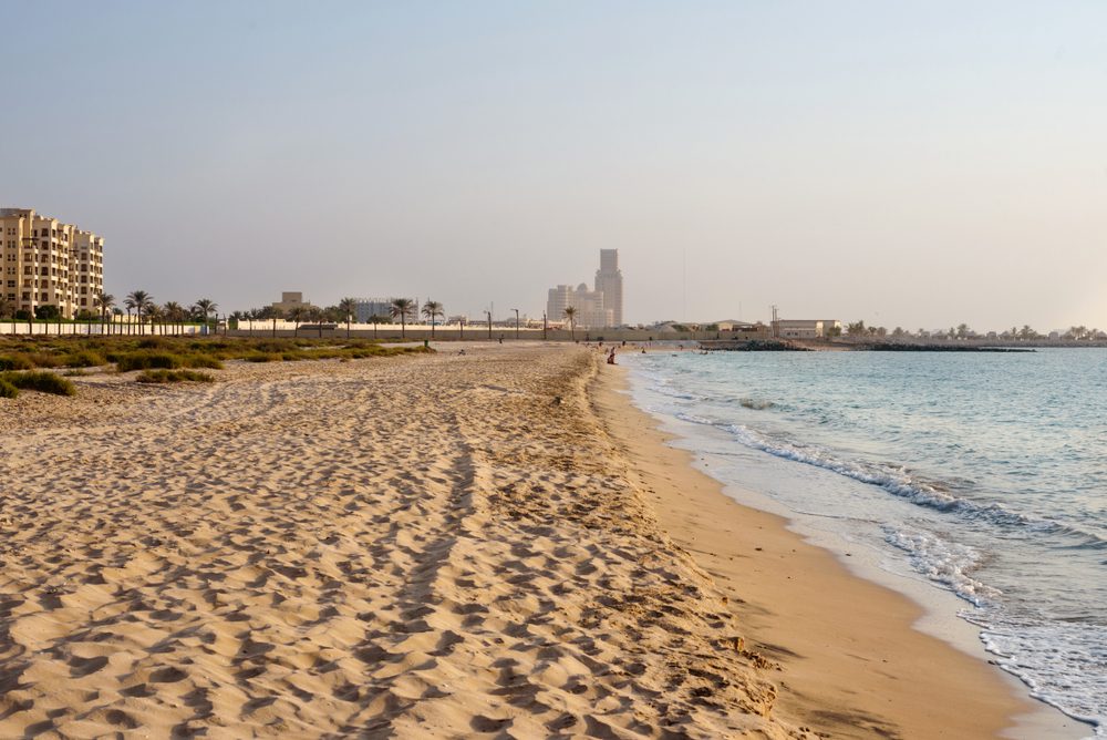 Plaża Jazirat Al Hamra Beach